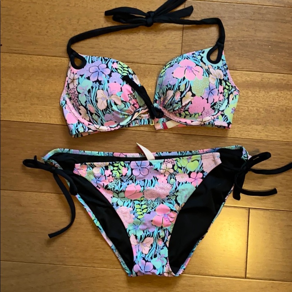 Flower Patterned Victoria’s Secret Bikini Set